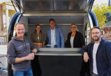 Detmold: Neuer Pop-up-Verkaufsanhänger für Wochenmarkt